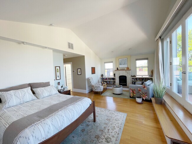 32 Sheridan St, Unit 3 in Boston, MA - Building Photo - Building Photo