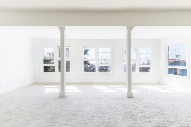 property at 3909 Cumberland Ave