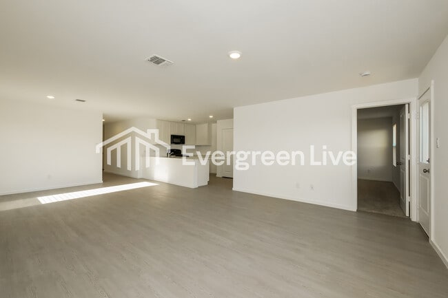 12528 Huntington Rdg Wy in Oklahoma City, OK - Building Photo - Building Photo