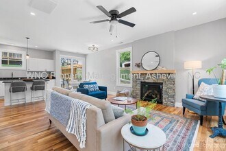 133 Edgewood Rd S in Asheville, NC - Building Photo - Building Photo