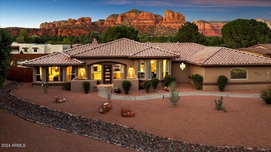 575 Deer Pass Dr in Sedona, AZ - Building Photo - Building Photo