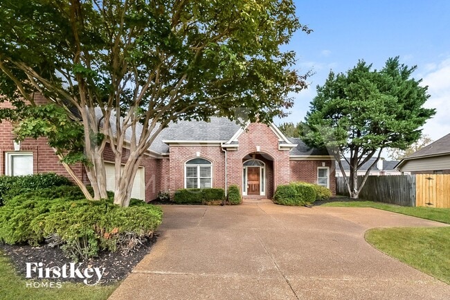 property at 1713 Belledeer Dr W