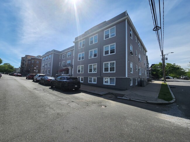 property at 42 W Baltimore St