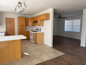 2716 Beechwood St in Odessa, TX - Building Photo - Building Photo