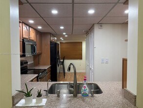 141 SW 96th Terrace in Plantation, FL - Building Photo - Building Photo