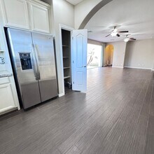 1077 S Reber Ave in Gilbert, AZ - Building Photo - Building Photo