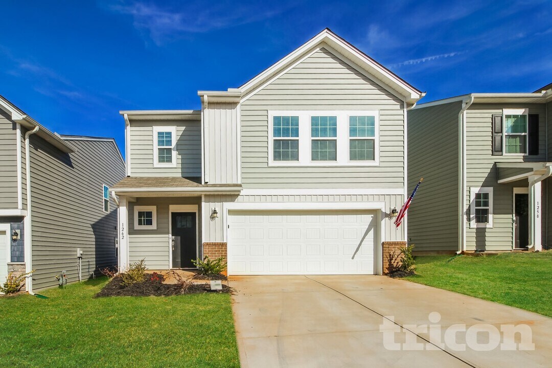 1262 Kilead Ct in Boiling Springs, SC - Building Photo