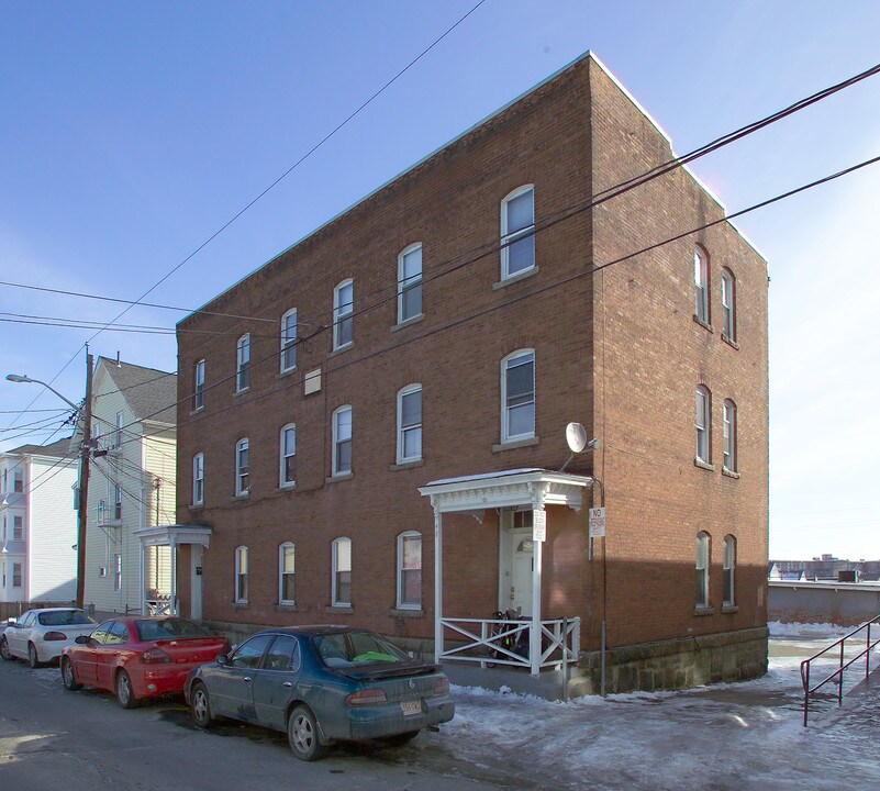 38-48 John St in Fall River, MA - Foto de edificio