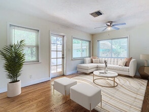 2701 S Manhattan Ave in Tampa, FL - Building Photo - Building Photo