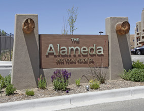 Alameda Santa Fe Condominiums in Santa Fe, NM - Building Photo - Building Photo