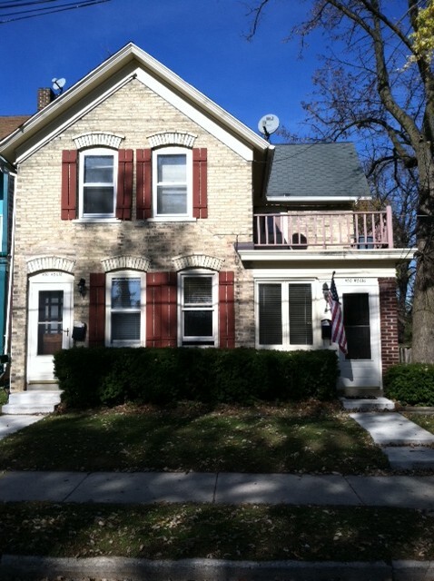 N50 W5616 Portland Rd, Unit N50 W5616 - Lower in Cedarburg, WI - Foto de edificio - Building Photo