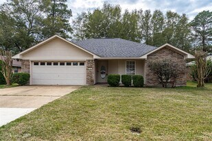 109 Ragan Ln in Haughton, LA - Building Photo
