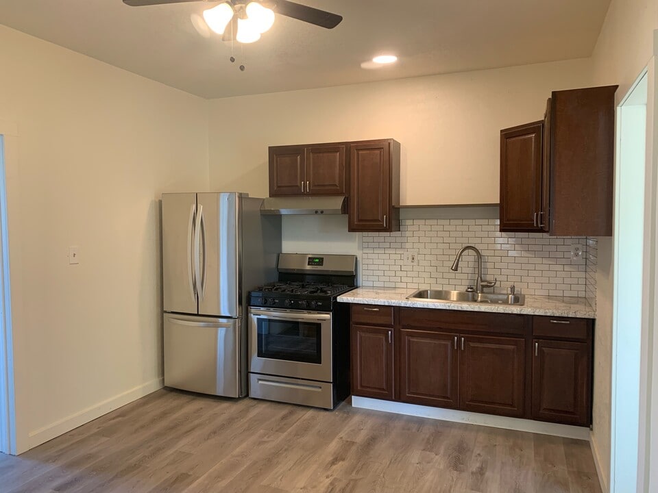 639 16th St, Unit 3 in Eureka, CA - Building Photo