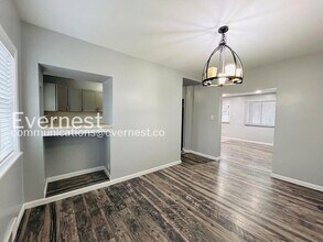 303 Kirk Ave in Pittsburgh, PA - Building Photo - Building Photo