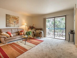 707 San Conrado Ter, Unit A in Sunnyvale, CA - Building Photo - Building Photo