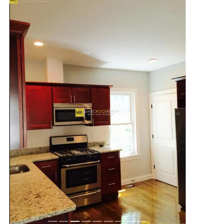 47 Beech Glen St, Unit 3 in Boston, MA - Foto de edificio