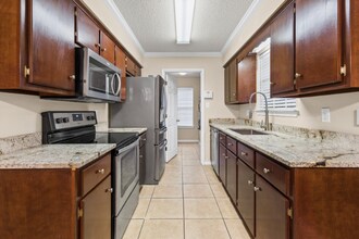 2647 Weems Dr in Mobile, AL - Building Photo - Building Photo