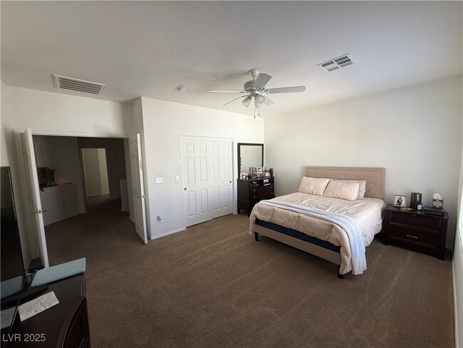 property at 206 Heiple Ct