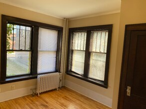 2007 Aldrich Ave S in Minneapolis, MN - Building Photo - Building Photo