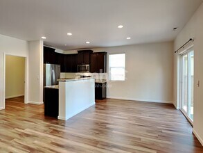 477 McKinley St in Enumclaw, WA - Building Photo - Building Photo