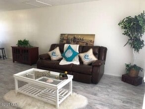 201 E 25th St in Lynn Haven, FL - Building Photo - Building Photo
