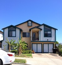 4255 Winona Ave in San Diego, CA - Foto de edificio - Building Photo