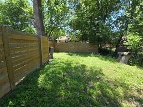 6901 Aries Ln in Austin, TX - Building Photo - Building Photo