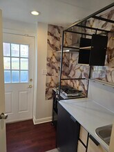 8604 Briarwood Ct, Unit Basement apartment in Laurel, MD - Foto de edificio - Building Photo