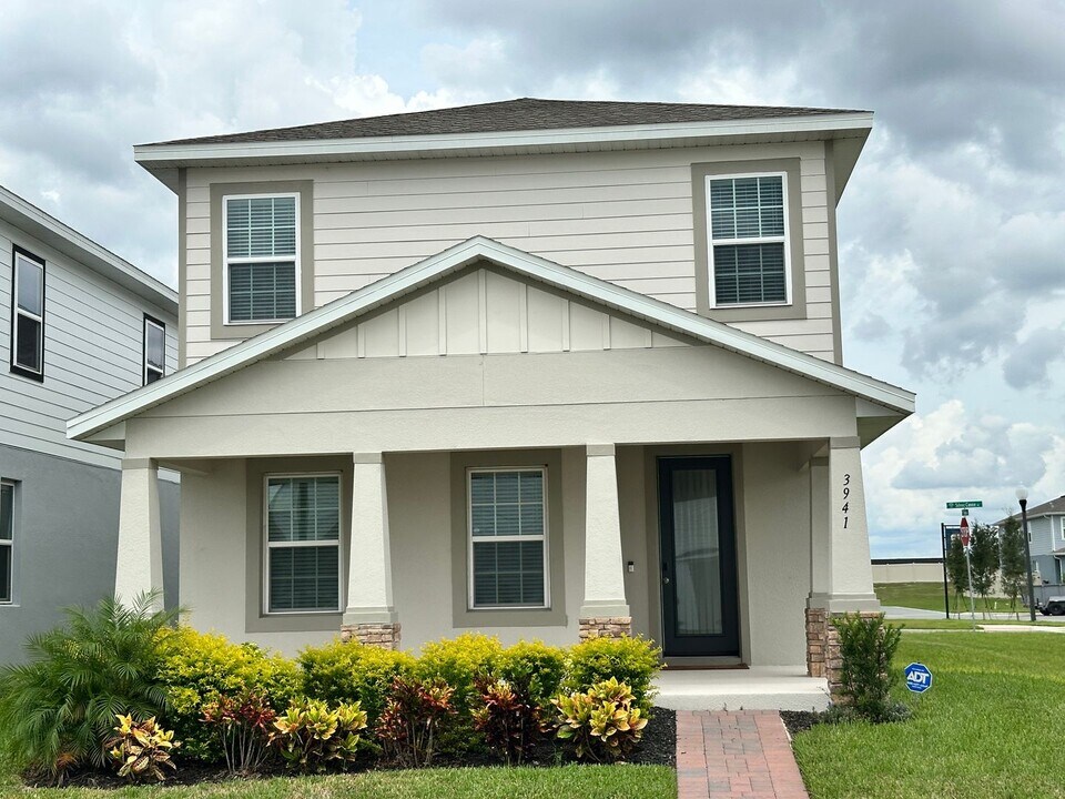 3941 Cuyahoga Vly Ct in Apopka, FL - Building Photo