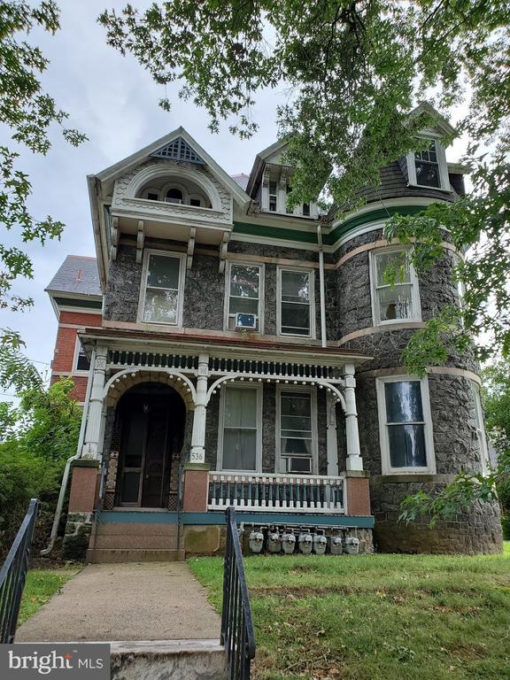 property at 536 Main St