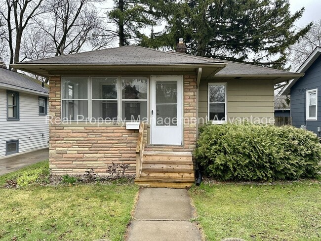 property at 611 Oakland Ave