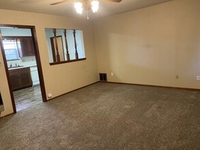 1703 10th St in Perry, OK - Building Photo - Building Photo