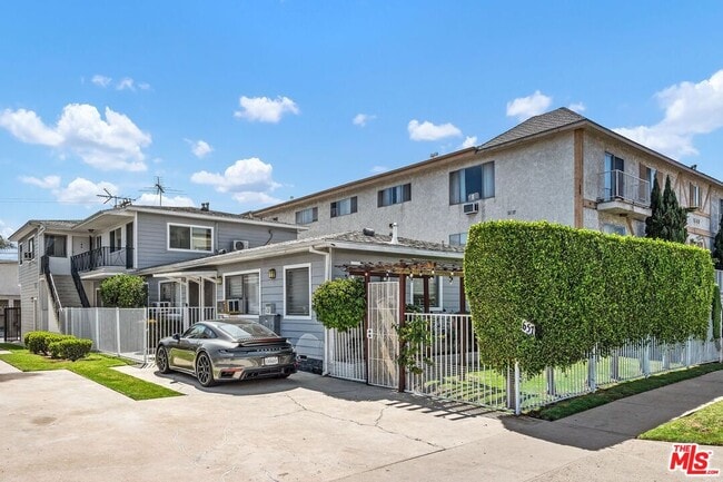 property at 1657 Colby Ave