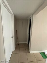 2452 Stella St in Ft. Myers, FL - Building Photo - Building Photo