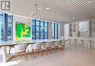 55 Cooper St in Toronto, ON - Building Photo - Building Photo