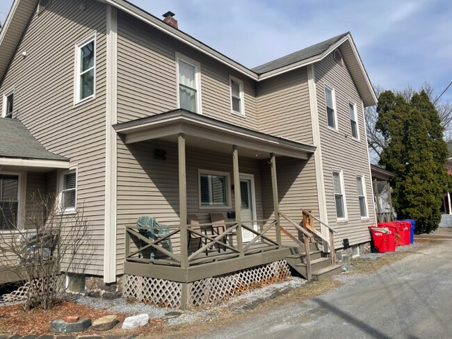 103 N Union St in Burlington, VT - Building Photo - Building Photo