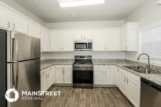 241 Winthrop Ln, Unit 734 in Mcdonough, GA - Building Photo - Building Photo