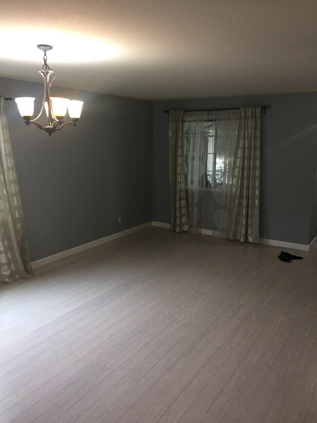 2371 Stone River Ct in Gold River, CA - Building Photo - Building Photo