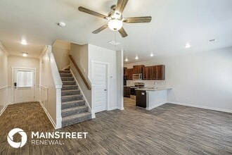 5557 Cathwick Trc in Mc Calla, AL - Foto de edificio - Building Photo