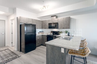 Timber Pointe Apartments in Red Deer, AB - Building Photo - Interior Photo