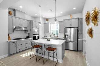 845 Burlington Ave N in St. Petersburg, FL - Building Photo - Building Photo