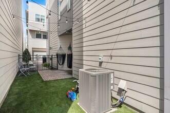 304 Eado Park Cir in Houston, TX - Building Photo - Building Photo