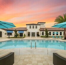 2404 Tangier Dr in Kissimmee, FL - Building Photo - Building Photo