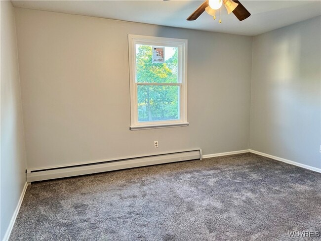 28 Ayrault Dr in Buffalo, NY - Building Photo - Building Photo