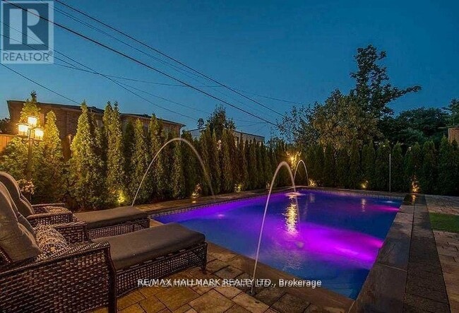 90 Grandview Ave in Markham, ON - Building Photo - Building Photo