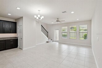 350 Misty Grove Ln in Sanford, FL - Building Photo - Building Photo