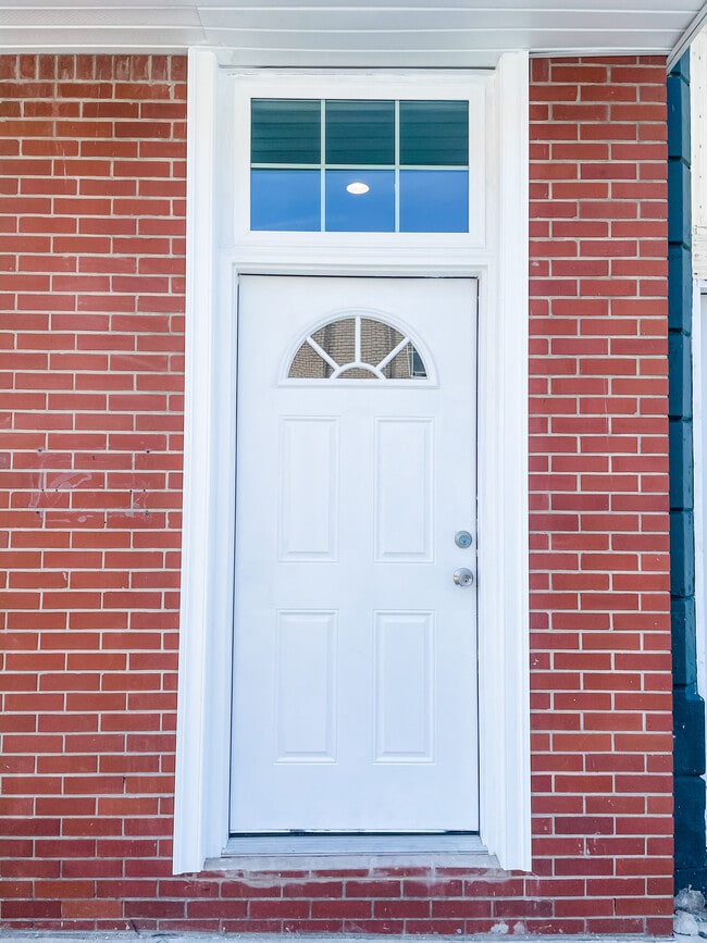 property at 315 E Main St