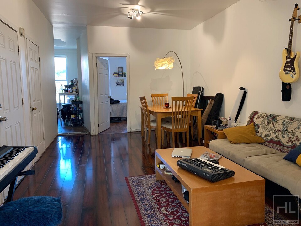 245 7th St-Unit -3 in Brooklyn, NY - Building Photo