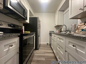 774 Columbus Ave, Unit 1 in Boston, MA - Foto de edificio - Building Photo