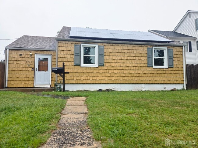 property at 107 E Cliff Rd